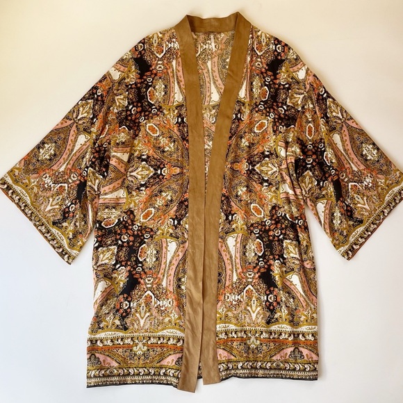 Free People All Yours Faux Suede Trim Kimono Boho Bell Sleeve Paisley Jacket Top - Picture 2 of 10